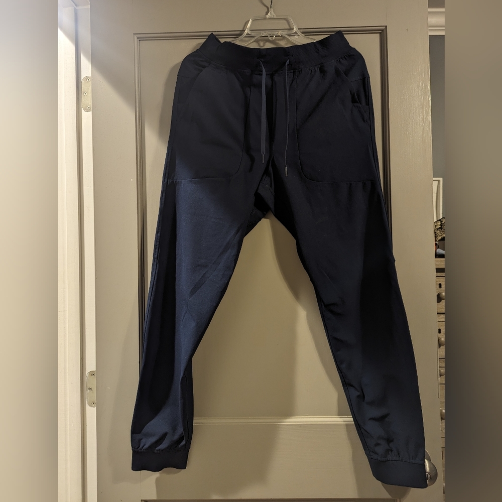 Lululemon Men's ABC Joggers